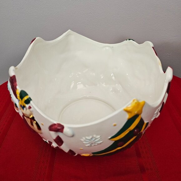 St Nicholas Square Vintage 1999 Festive Santa Claus Round Big Serving Bowl - Picture 3 of 10